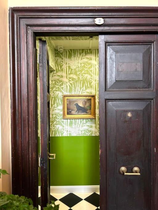 The Grand Tour Bed & Breakfast, Rome